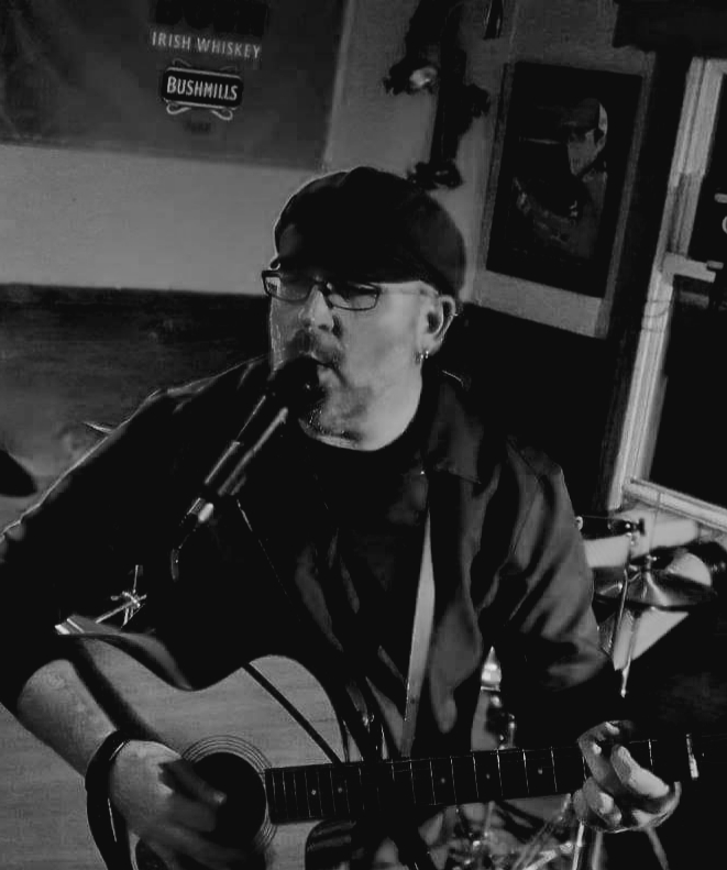 <strong>Michael Magee</strong>