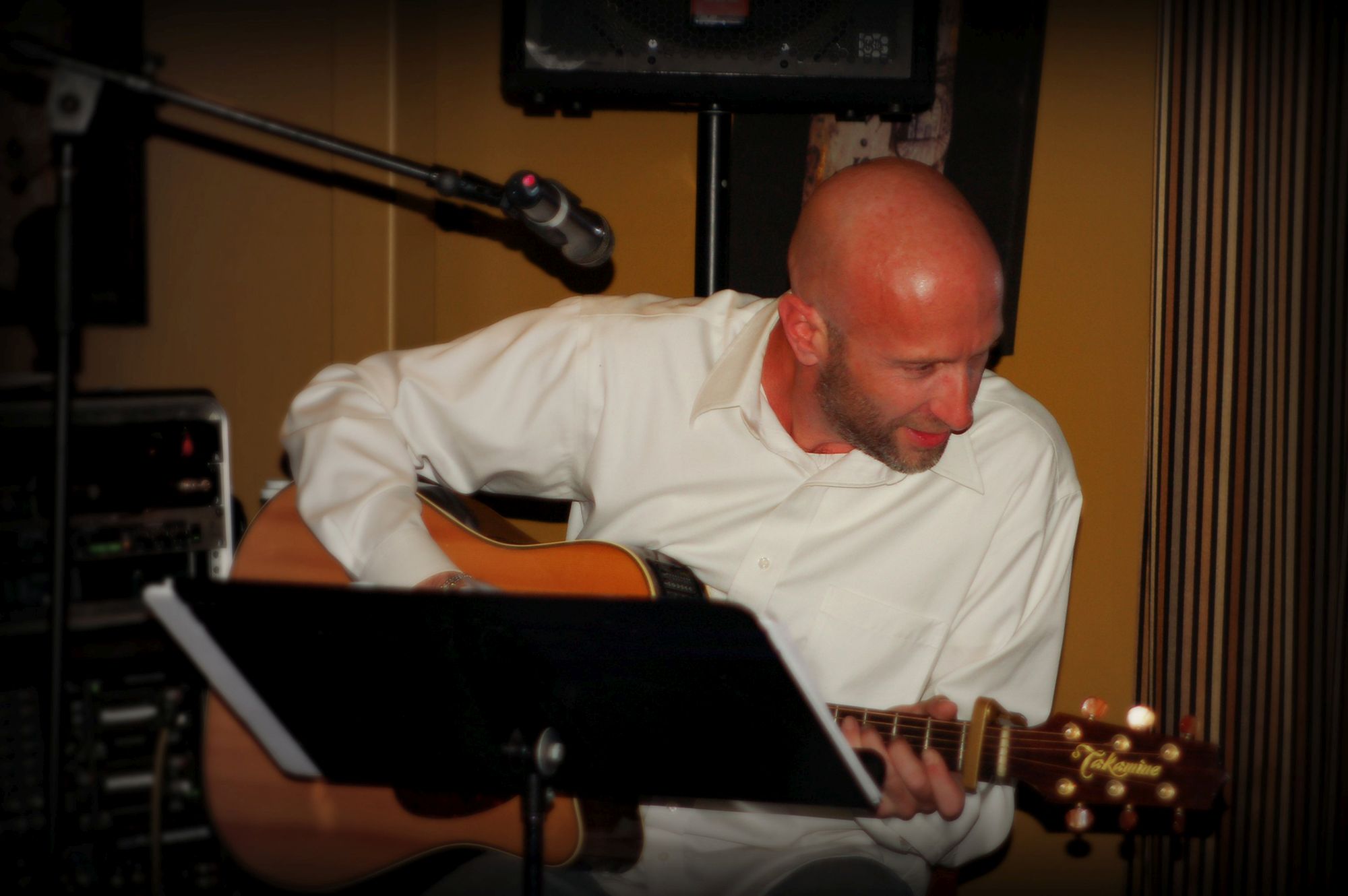 <strong>Song In Your Head</strong>