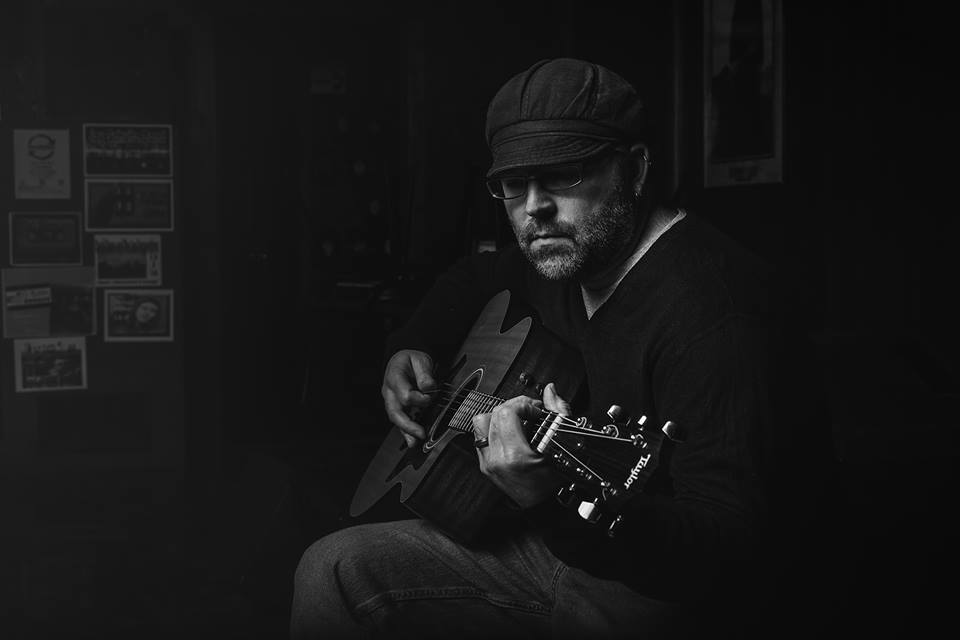 <strong>Mike Magee</strong><br />Pickin